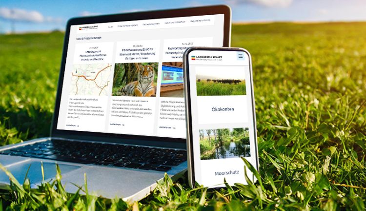 Facelift Landgesellschaft – Ansprechend und barrierefrei Laptop und Handy zeigen das neue Design der Landgesellschaft Mecklenburg-Vorpommern