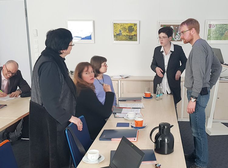 Vertreter von Pressestellen der Landesregierung