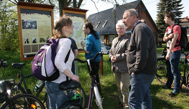 Räuber Röpke Schautafeln