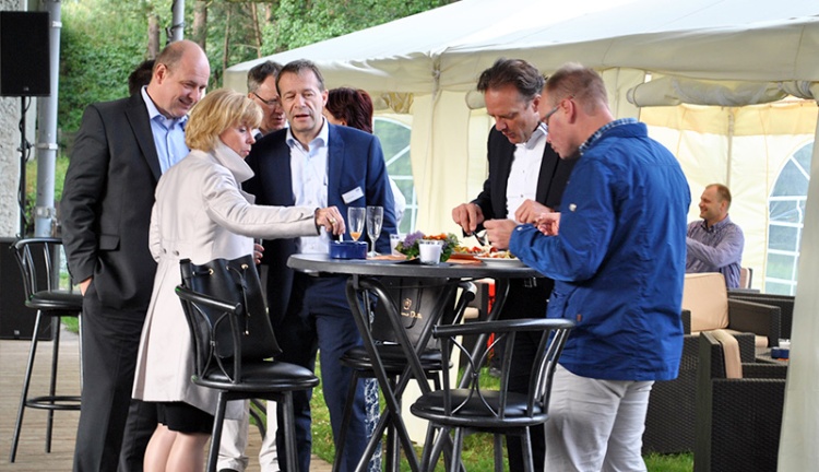 Sommerfest 2016: In der Seewarte Sommerfest 2016: In der Seewarte